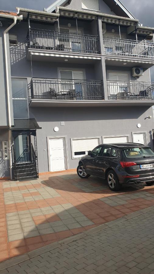 Apartments Kamenjar Novi Sad Exterior foto